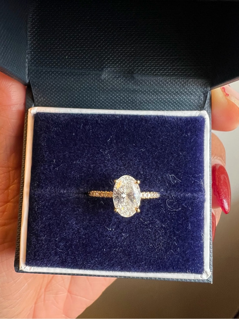 Oval Solitaire 1.33 Carat Engagement Ring in Gold